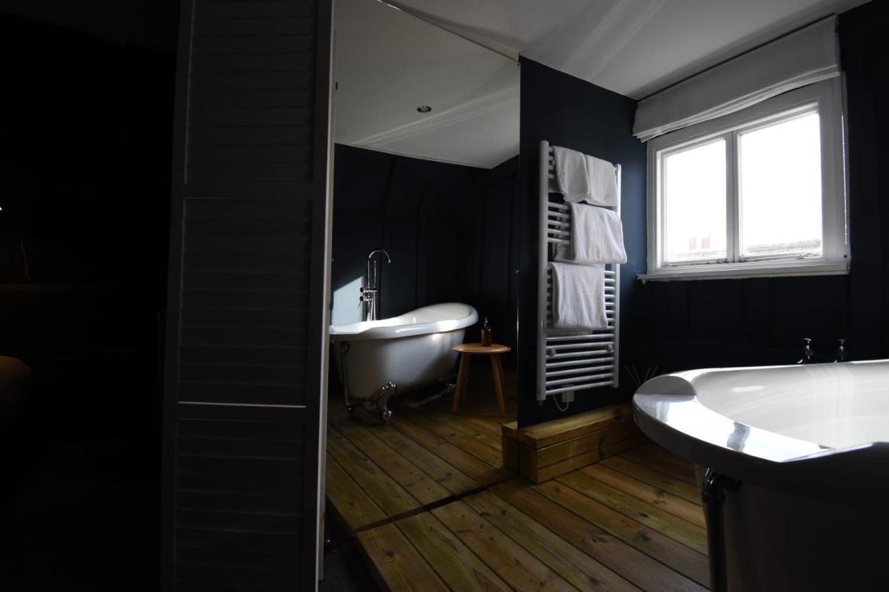 Bed and Breakfast Whitehouse Rye Esterno foto Bathroom